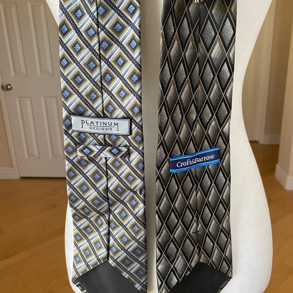 Set of Two Elegant Silk Men's Ties - Black, Blue and Gray
